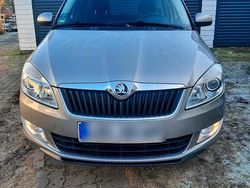 Beige Gebraucht 2013 Skoda 105 Limousine | 7.990 €