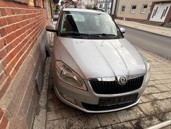 Grau Gebraucht 2010 Skoda Fabia Classic Kleinwagen | 1.250 € (Guter Preis)