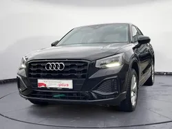 Mythosschwarz metallic Gebraucht 2024 Audi Q2 Advanced SUV | 31.830 € (Teuer)