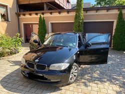 Schwarz Gebraucht 2011 BMW 116 Advantage Kleinwagen | 6.500 € (Fairer Preis)