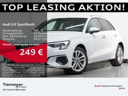Gletscherweiß metallic Gebraucht 2023 Audi A3 e-tron Kleinwagen | 30.210 € (Teuer)