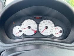 Silber Gebraucht 2004 Peugeot 206 CC Cabrio | 999 € (Guter Preis)