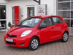 Rot Gebraucht 2010 Toyota Yaris Cool Kleinwagen | 7.890 €