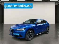Blau Gebraucht 2023 Alfa Romeo Stelvio Veloce SUV | 40.490 € (Fairer Preis)