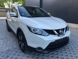 Weiß Gebraucht 2016 Nissan Qashqai N-Vision SUV | 17.400 € (Fairer Preis)