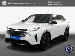 Okenit weiss metallic Gebraucht 2024 Peugeot e-3008 GTi SUV | 48.925 € (Guter Preis)