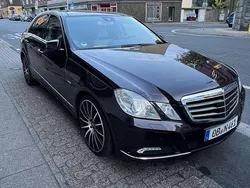 Braun Gebraucht 2009 Mercedes E250 Limousine | 9.000 € (Fairer Preis)