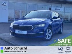 Blau Gebraucht 2024 Skoda Octavia Selection Kombi | 24.870 € (Superpreis)