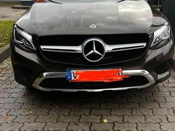 Braun Gebraucht 2017 Mercedes GLC250 Coupé | 29.600 € (Etwas zu teuer)