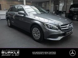 Grau Gebraucht 2018 Mercedes C220 Limousine | 21.850 € (Fairer Preis)