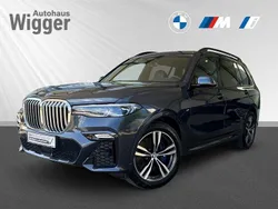 Grau Gebraucht 2021 BMW X7 M Sport SUV | 56.900 € (Superpreis)