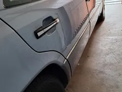 Blau Gebraucht 1991 Mercedes E230 Limousine | 3.950 €