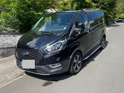Schwarz Gebraucht 2021 Ford Tourneo Custom Active Van / Kleinbus | 39.900 € (Superpreis)