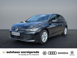 Schwarz Gebraucht 2024 VW Golf VIII Limousine | 24.939 € (Fairer Preis)