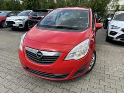 Rot Gebraucht 2012 Opel Meriva Edition Van / Kleinbus | 4.990 € (Fairer Preis)