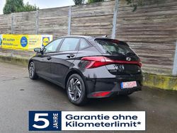 Schwarz Gebraucht 2023 Hyundai i20 Trend Limousine | 15.799 € (Guter Preis)