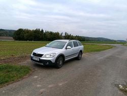 Silber Gebraucht 2010 Skoda Octavia Scout Scout 4x4 Kombi | 4.900 € (Superpreis)