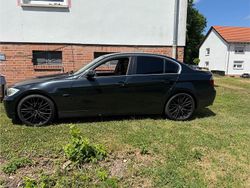 Schwarz Gebraucht 2005 BMW 325 Performance Limousine | 7.500 €