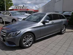 Selenitgrau Gebraucht 2016 Mercedes C300e Kombi | 18.990 € (Fairer Preis)