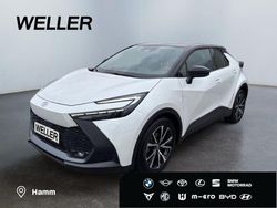 Weiss Gebraucht 2024 Toyota C-HR Team SUV | 27.980 € (Fairer Preis)
