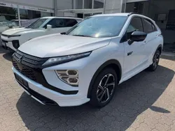 Titanweiss Gebraucht 2022 Mitsubishi Eclipse Cross Top SUV | 25.900 € (Fairer Preis)