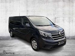 Schwarz Gebraucht 2024 Renault Trafic Life Van | 34.880 € (Guter Preis)