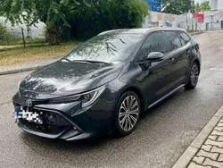Schwarz Gebraucht 2022 Toyota Corolla Team Kombi | 12.990 € (Fairer Preis)