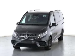 Grau Gebraucht 2023 Mercedes V300 Exclusive Van / Kleinbus | 86.870 €