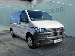 Weiß Gebraucht 2021 VW T6.1 Van | 30.166 € (Guter Preis)