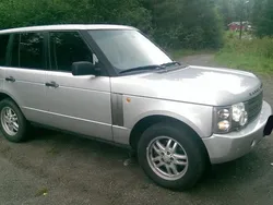 Silber metallic Gebraucht 2004 Land Rover Range Rover Vogue SUV | 7.000 €