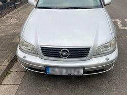 Silber Gebraucht 2002 Opel Omega Limousine | 750 € (Superpreis)