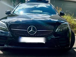 Schwarz Gebraucht 2020 Mercedes C300 Kombi | 26.500 € (Guter Preis)