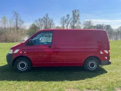 Rot Gebraucht 2008 VW T5 Van | 8.400 € (Etwas zu teuer)
