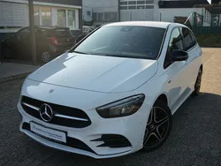 Weiß Gebraucht 2021 Mercedes B250e Edition Van / Kleinbus | 29.199 € (Teuer)