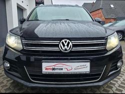 Deep black perleffekt Gebraucht 2012 VW Tiguan Sportline SUV | 11.790 € (Fairer Preis)