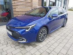 Blau Gebraucht 2025 Toyota Corolla Plus Kombi | 37.920 €