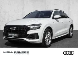 Gletscherweiss metallic Gebraucht 2022 Audi Q8 Ambiente SUV | 62.840 € (Guter Preis)