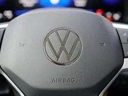 Grau Neu 2025 VW Polo Kleinwagen | 25.449 € (Guter Preis)
