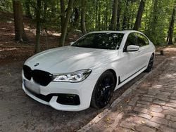 Weiß Gebraucht 2017 BMW 750L M Sport Limousine | 29.999 € (Guter Preis)
