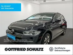 Deep black perleffekt Gebraucht 2024 VW Polo Life Kleinwagen | 21.450 € (Guter Preis)