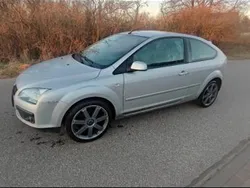 Silber Gebraucht 2005 Ford Focus Sport Limousine | 1.000 € (Superpreis)