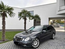 Grau Gebraucht 2008 Mercedes E280 Avantgarde Kombi | 7.550 € (Fairer Preis)