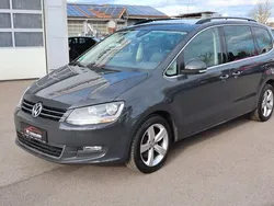 Grau Gebraucht 2015 VW Sharan Comfortline Van / Kleinbus | 9.999 € (Fairer Preis)