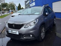 Gris artense Gebraucht 2016 Peugeot 2008 Active SUV | 11.110 € (Fairer Preis)