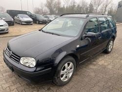 Schwarz Gebraucht 2004 VW Golf IV Basis Kombi | 1.450 € (Guter Preis)