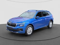 Raceblau Gebraucht 2024 Skoda Kamiq Selection SUV | 25.541 € (Fairer Preis)
