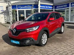 Rot Gebraucht 2018 Renault Kadjar Collection SUV | 12.990 € (Fairer Preis)