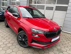 Rot Neu 2024 Skoda Karoq Business Line SUV | 32.130 € (Guter Preis)