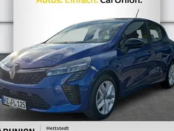 Blau Gebraucht 2024 Renault Clio V Evolution Limousine | 19.990 € (Etwas zu teuer)
