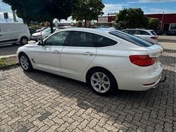 Weiß Gebraucht 2016 BMW 320 Gran Turismo Limousine | 12.700 € (Guter Preis)